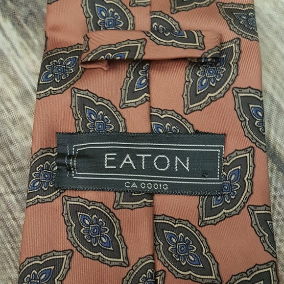 Vintage Eaton Silk tie - Picture 2 of 3